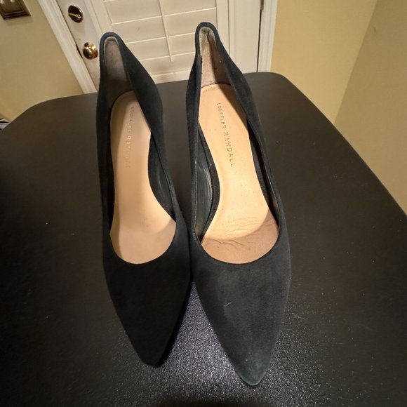 Loeffler Randall size 7 with chunky black heel wedge like silhoutte pump shoe - Picture 9 of 12
